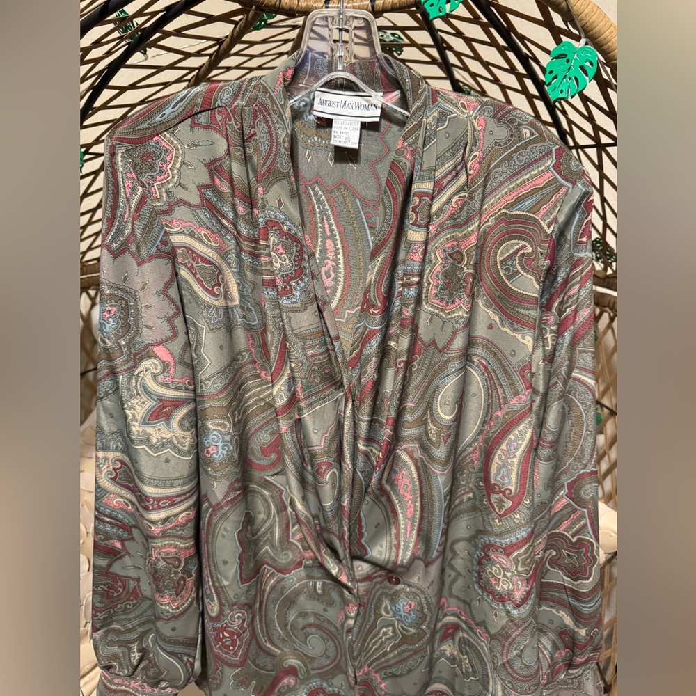 August Max Women paisley blouse